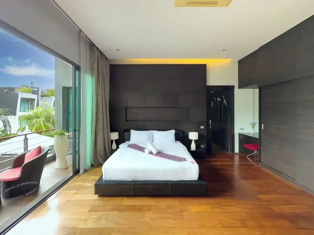 Fantastic SeaView 4br Private Pool Villa