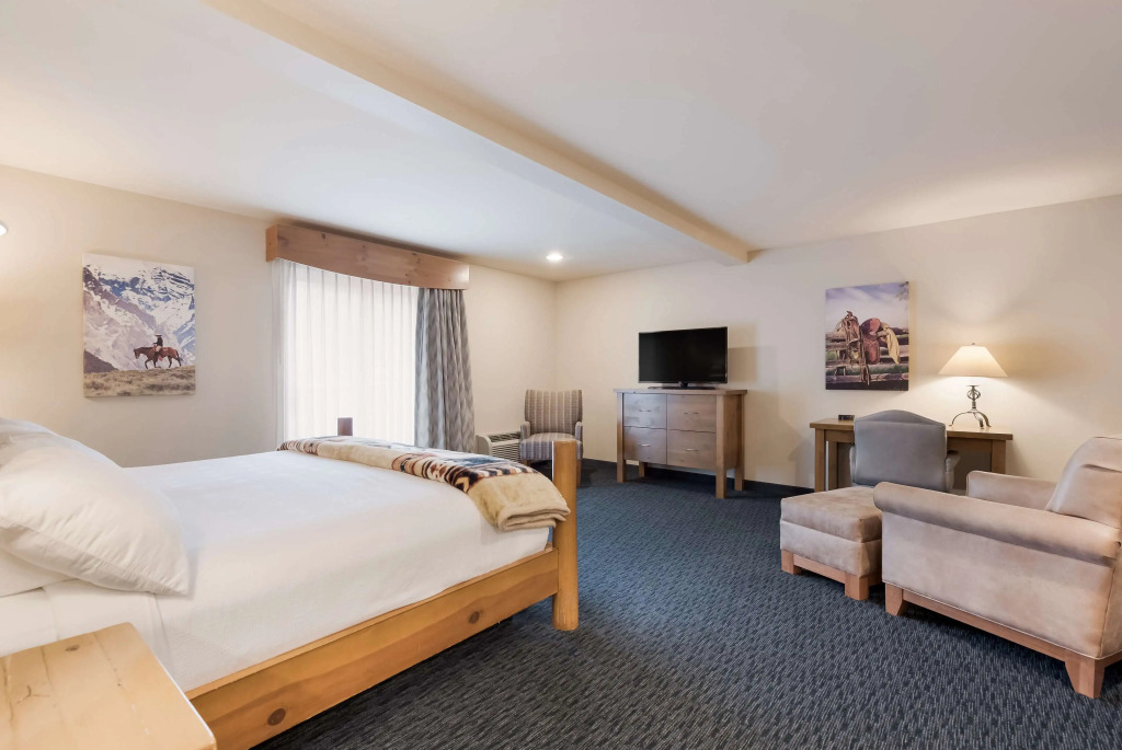 Best Western Plus Kentwood Lodge