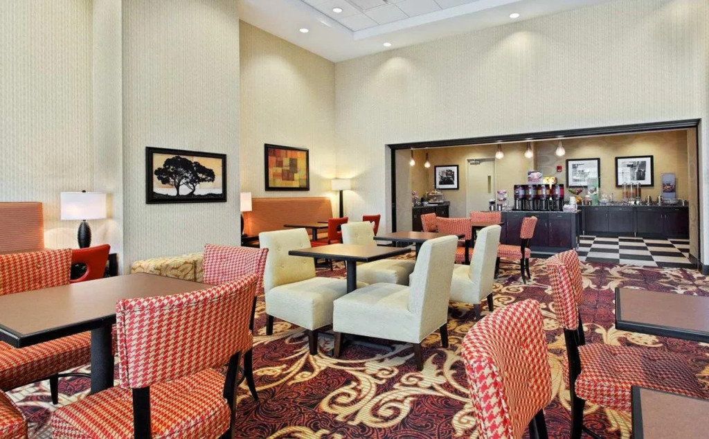 Hampton Inn & Suites Chicago/Mt. Prospect