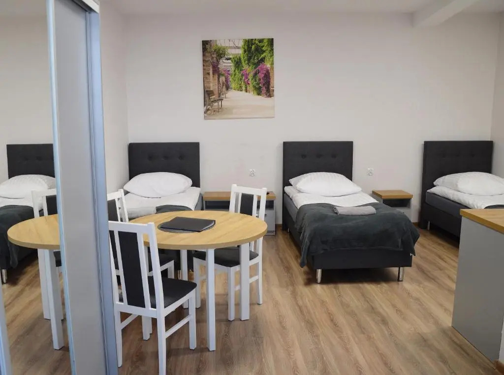 Hostel Adabet