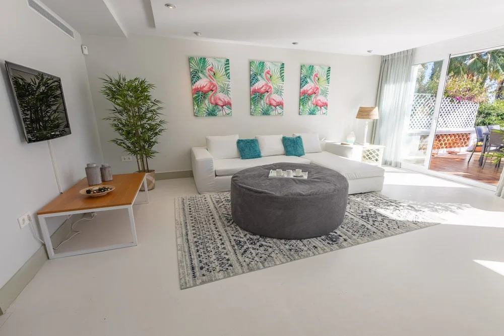 Guadalmina Beach Front Villa Retreat