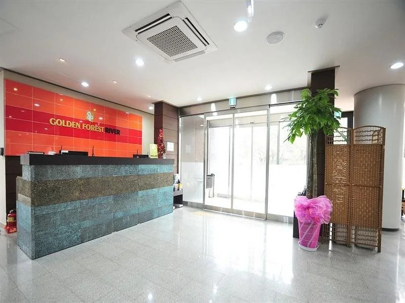 Golden Forest Residence River