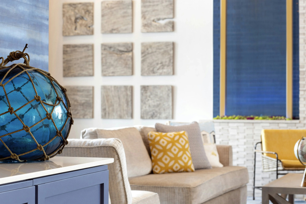 Fenwick Shores, Tapestry Collection by Hilton