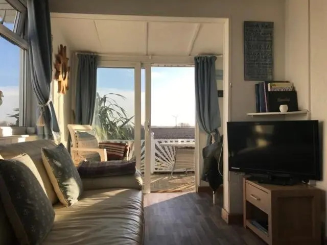 The Sun Trap @ Bridlington's Bed & Bowl Beach Breaks