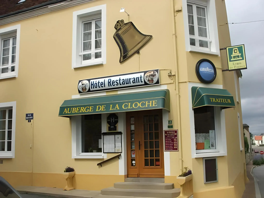 Logis hôtel restaurant Auberge de la Cloche
