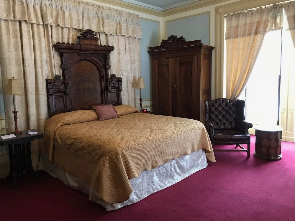 Batcheller Mansion Inn