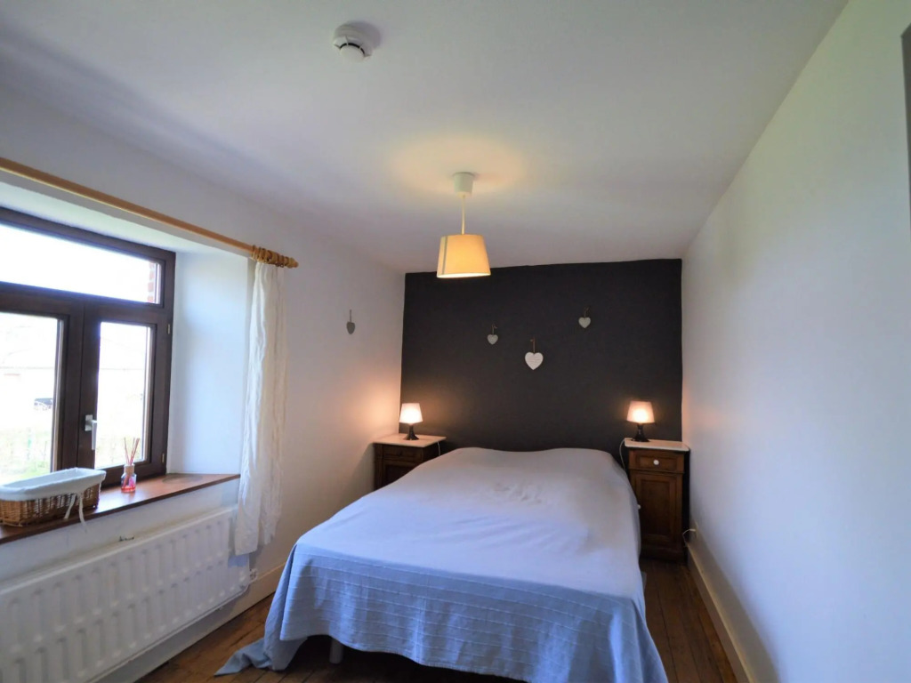 Attractive Holiday Home in Gerin near centre