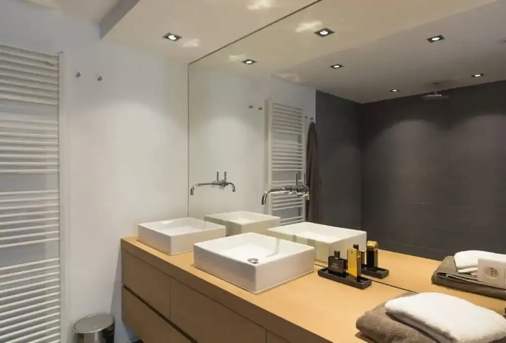 Flagey Terrace Design residence