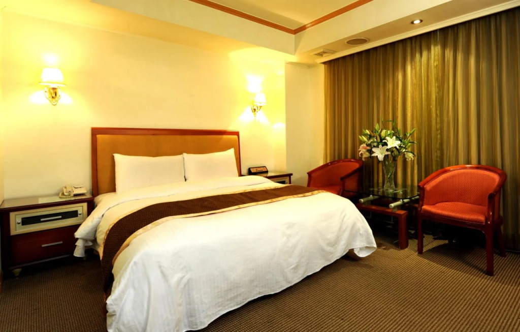 Wonderful Hall Hotel
