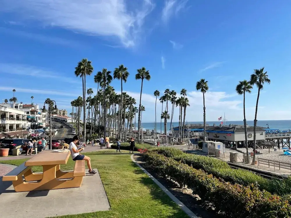 Walk To Beach 2BR Top Location - AA
