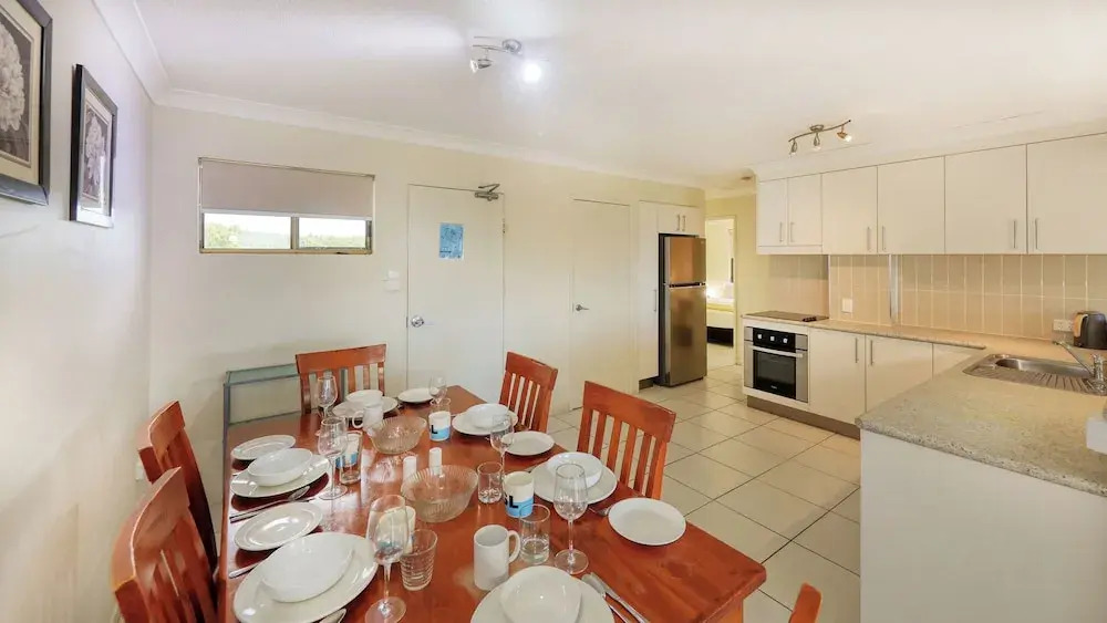 Lamor Apartments