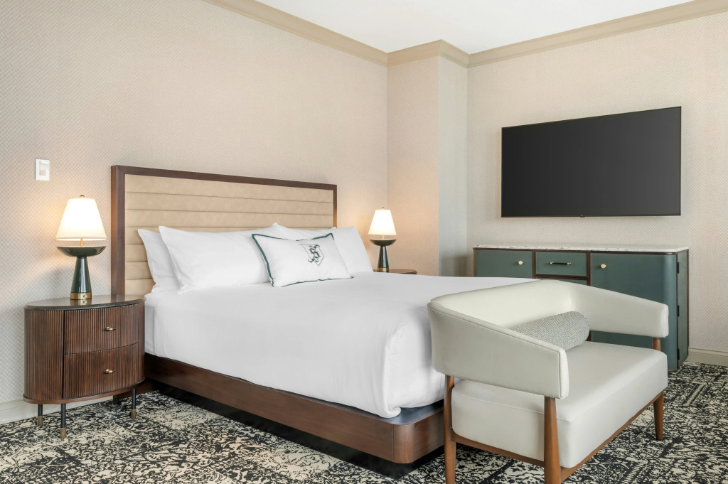 Omni Severin Hotel