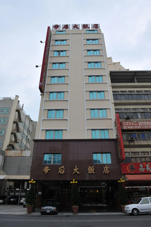 Q21 Hotel