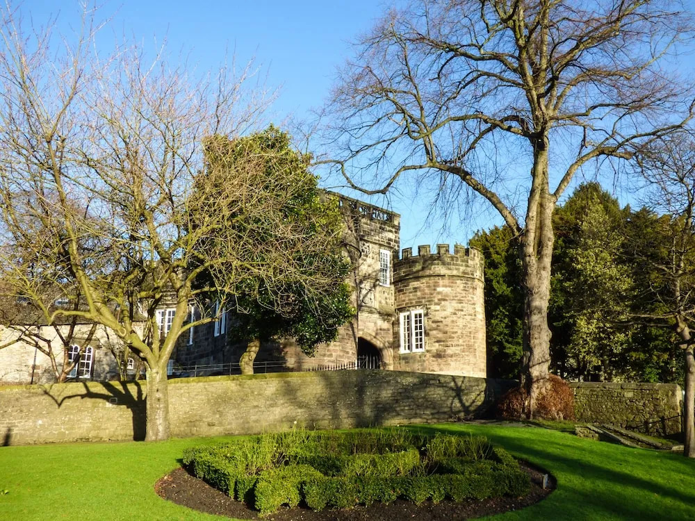 Lowfield House
