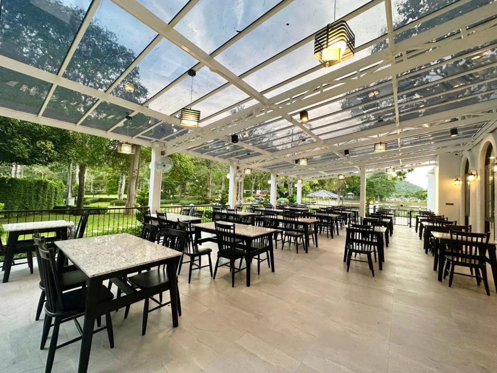 Phuphet Resort