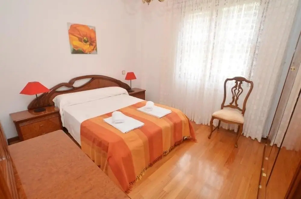 Apartment - 3 Bedrooms - 103313