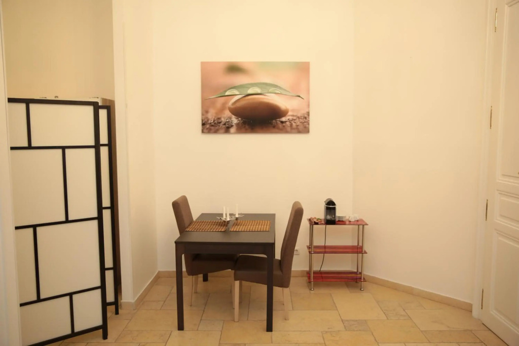 Heart of Vienna - City Apartment