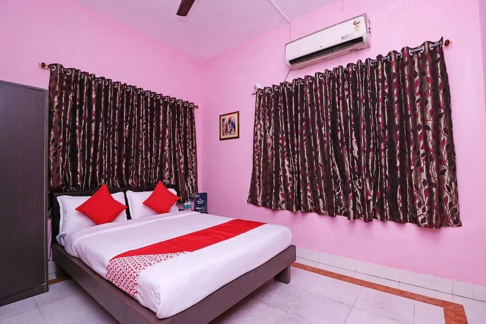 Oyo 17120 Somerest Guest House