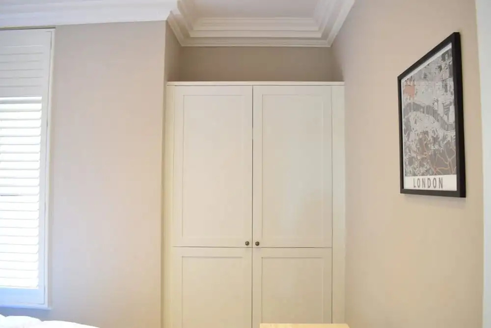 Bright, Vibrant 1 BD Apartment in Sth Hampstead