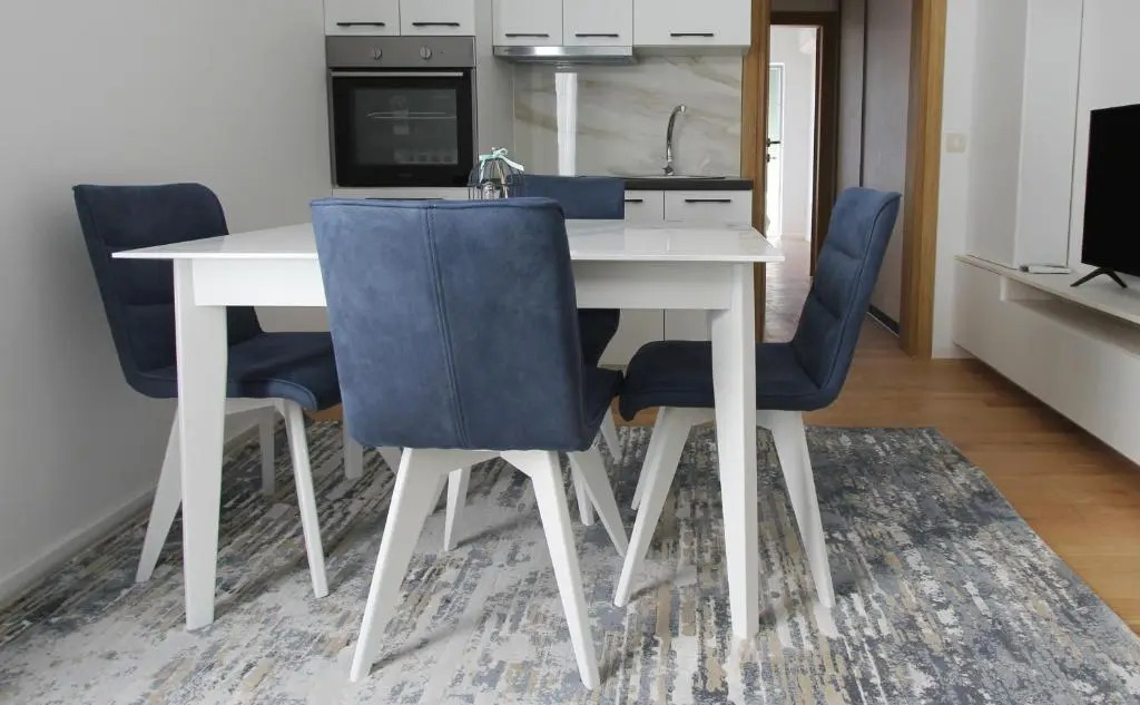 Alkima 1 BR apartment with a sea view