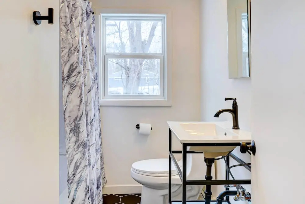 Hopkins Vacation Rental ~ 12 Mi to Minneapolis