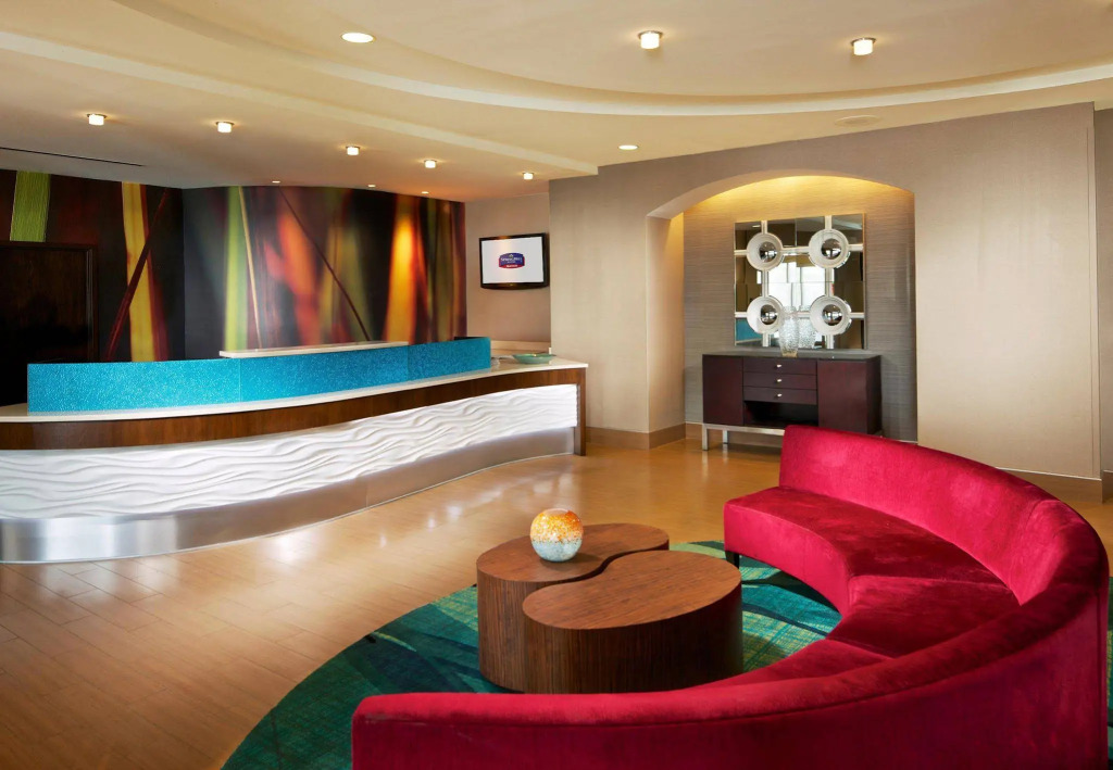 Fairfield Inn & Suites by Marriott Newark Liberty International Airport