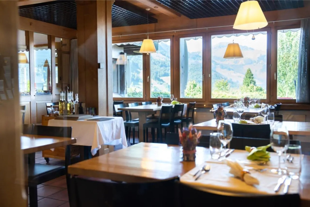Seeblick Höhenhotel