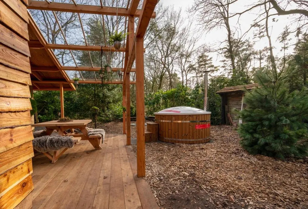 ZEN-bungalow NO 1 met Sauna en hottub