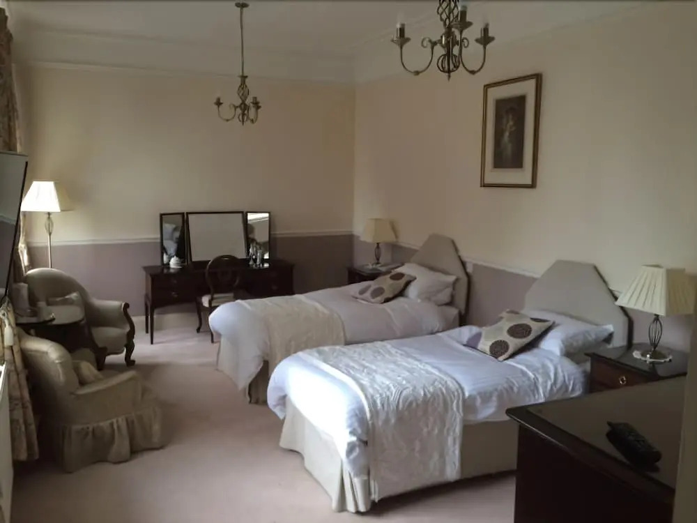 Kildrummy Park Castle Hotel