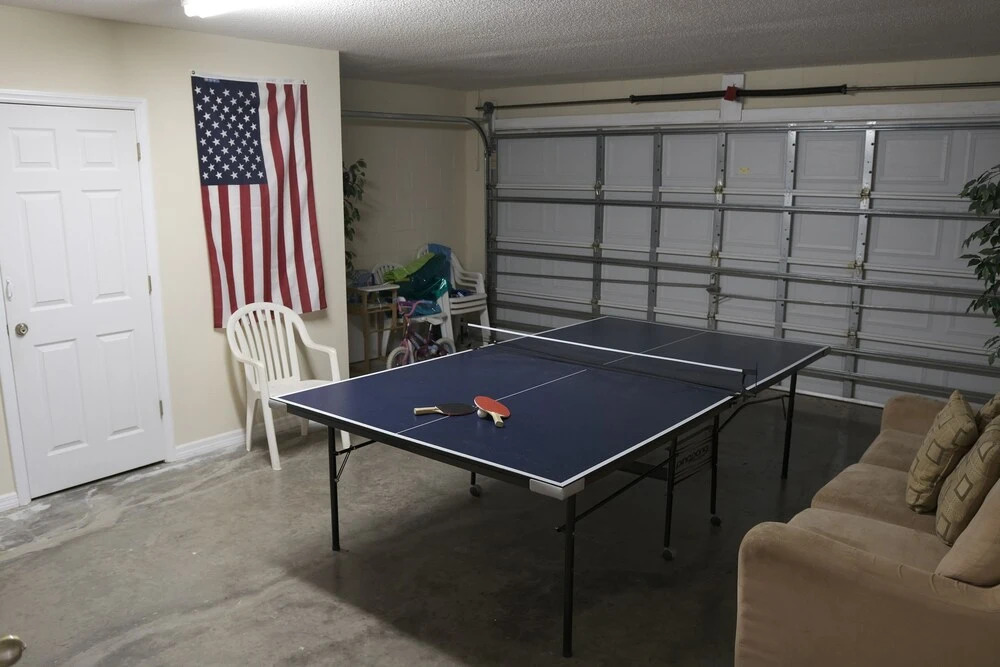 1061 Lake Berkley Drive 4 Bedroom Home by Redawning