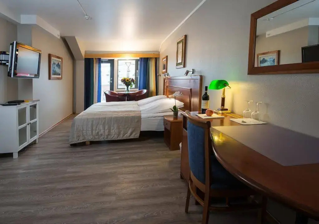 Tinos Hotel