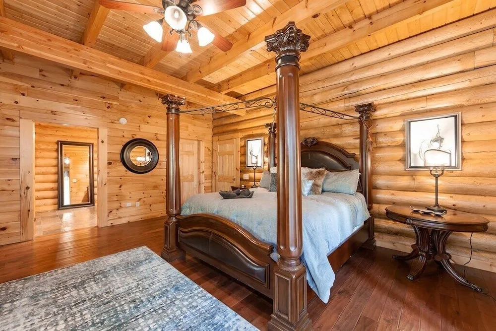 Legend Crest Lodge