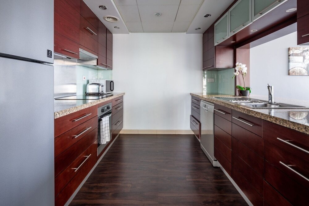 Deluxe 2B apartment close to Burj Khalifa