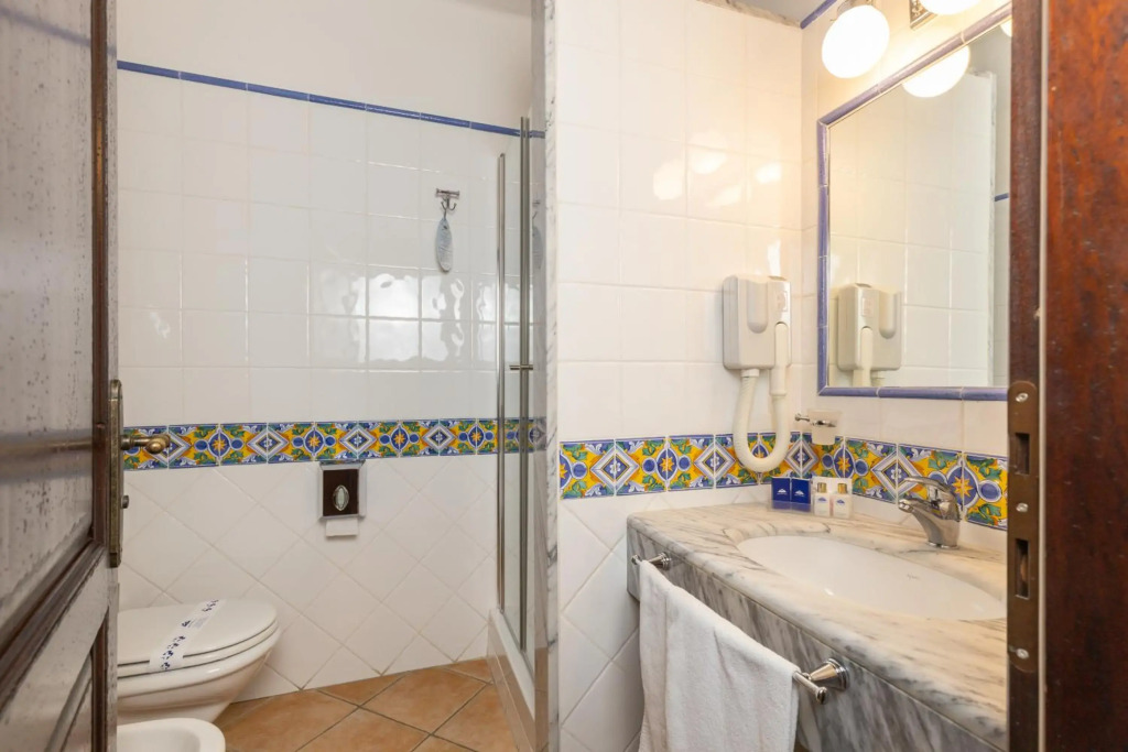Hotel Arbatasar