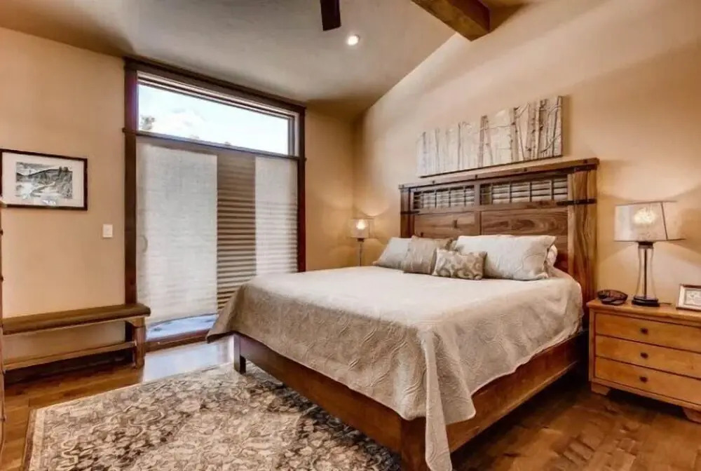 Spacious 4 Bedroom Townhome in River Run Village Within Walking Distance to Gondola and Restaurants