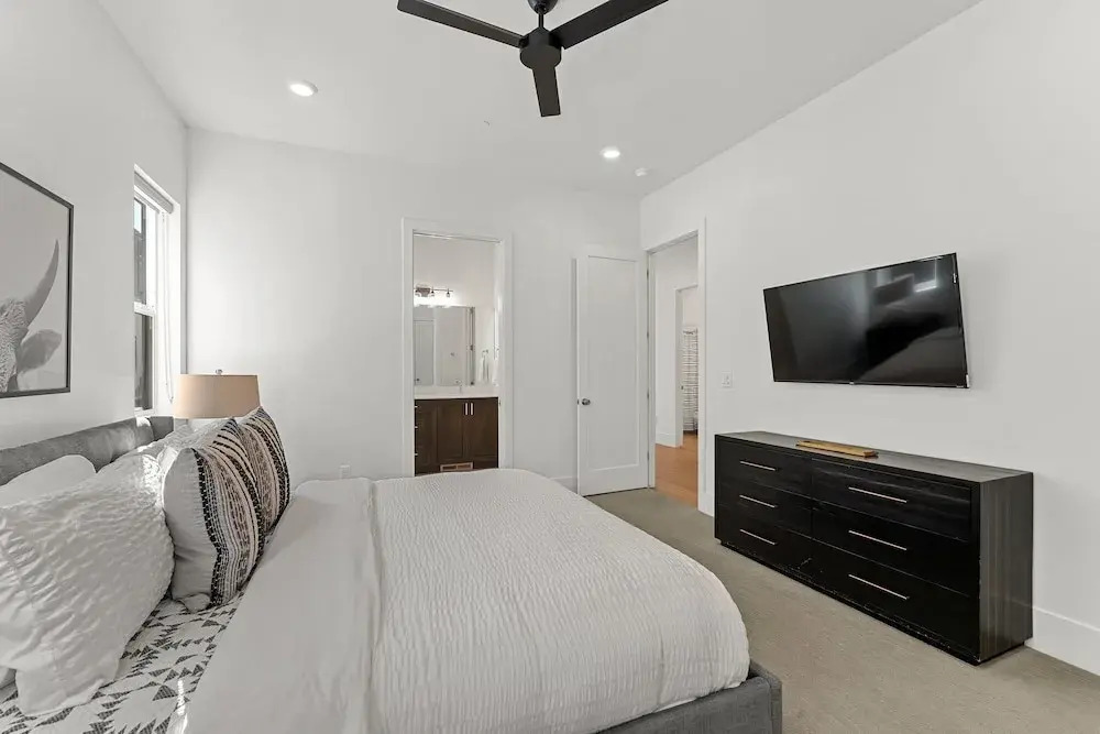 Villa #19 At Bloomington Country Club 3 Bedroom Condo
