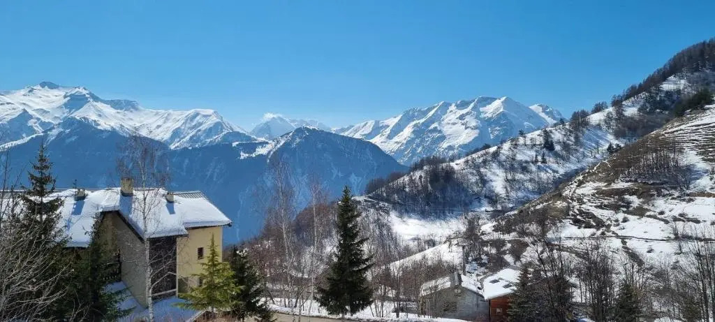 Studio Uissan pour 5 personnes à côté des pistes