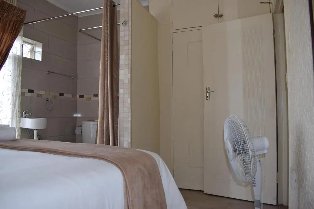 Moye Guest House