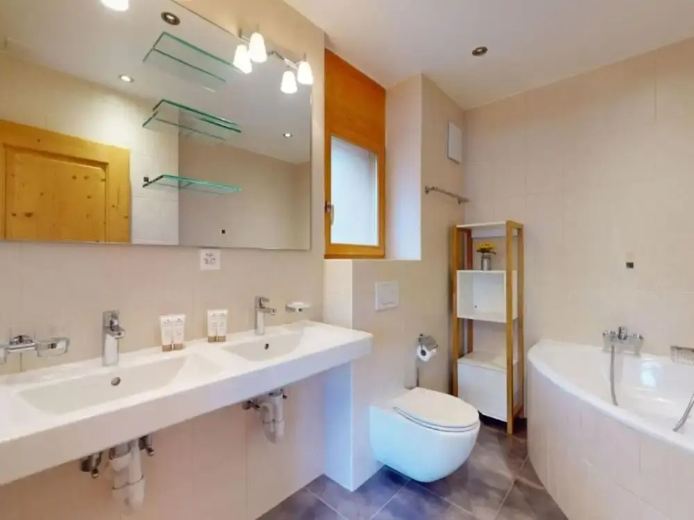 Apartment With Sauna Access