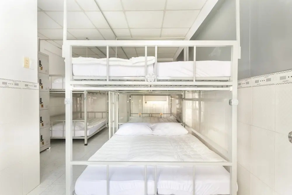 Minh Phuong-Hostel by OYO Rooms
