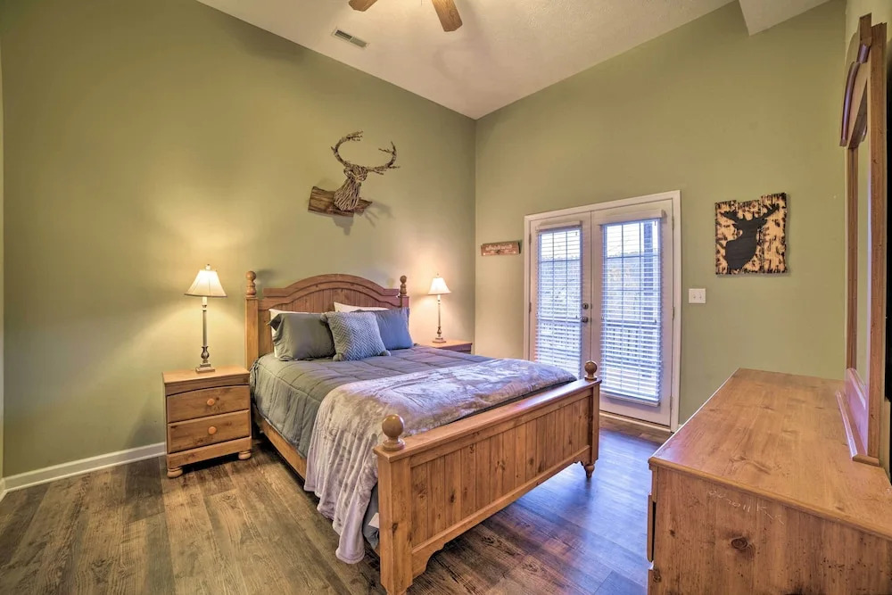 Family-friendly Massanutten Home w/ Slope Views!