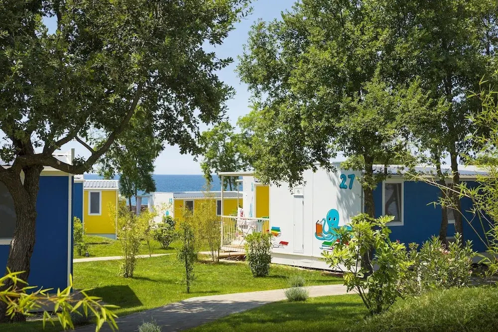 Mobile Home in Novigrad With Terrace