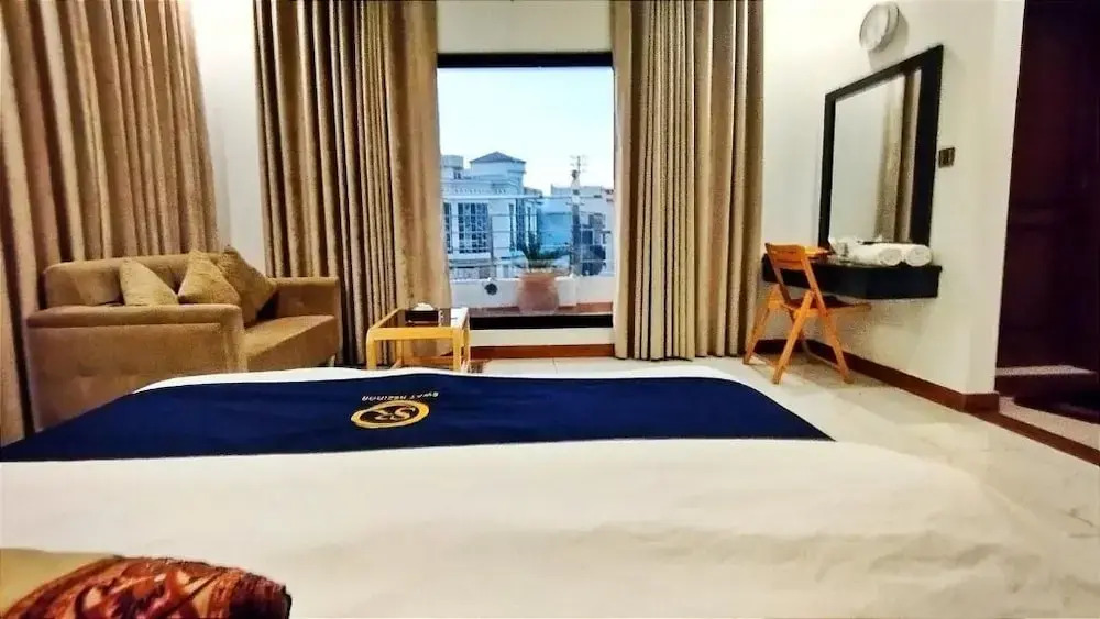 Hotel Swat Rezidor by Khan Familia Travels