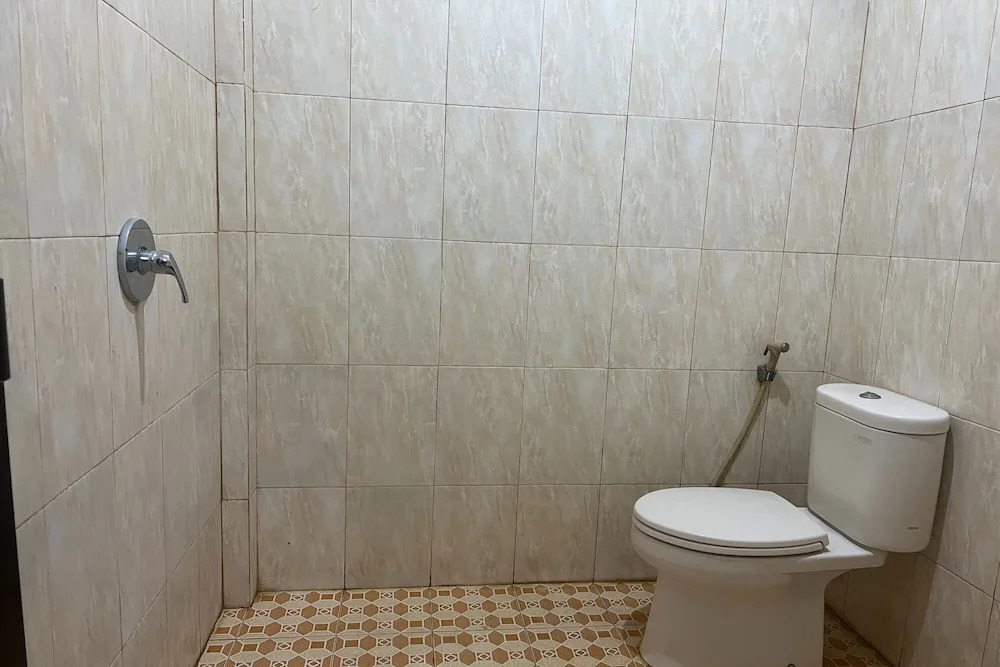 Hotel O Karunia Kost & PenginapanNearSiring Marabahan