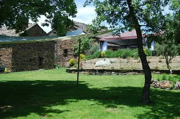 Aldea Tejera Negra