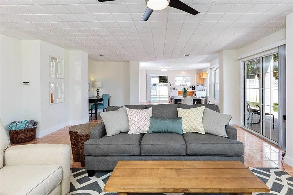 Golden Sands - Five Bedroom Home