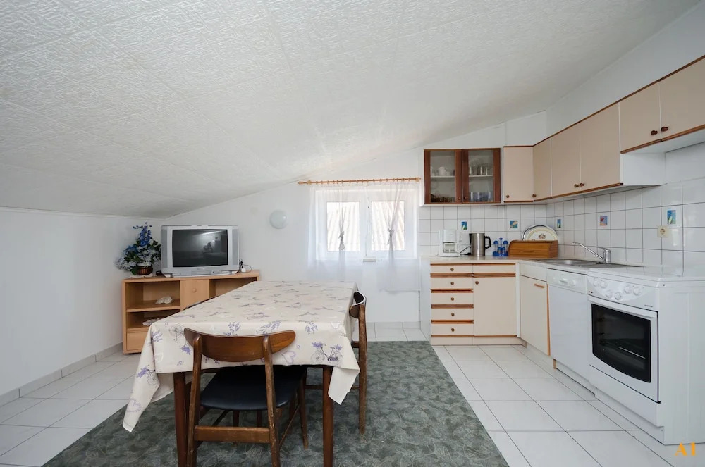 Apartments and Rooms Kata