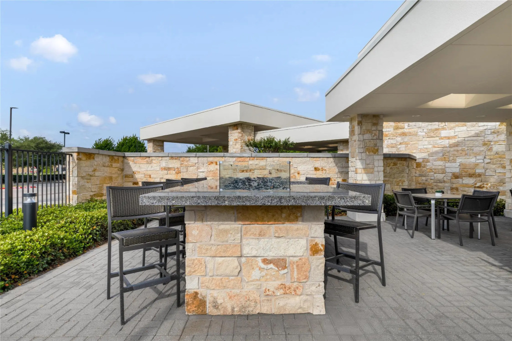 Home2 Suites by Hilton Dallas Addison