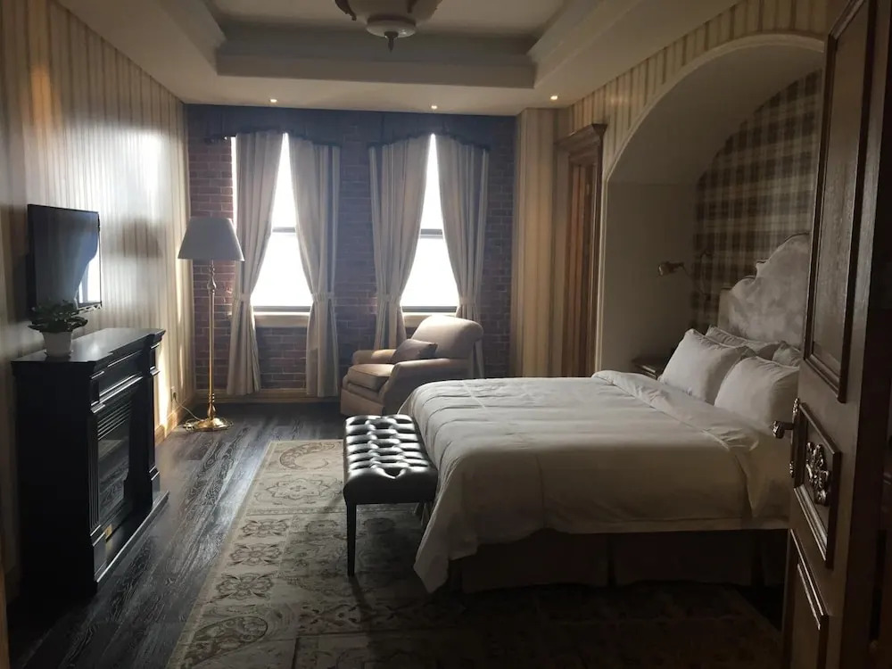 Harvest International Hotel