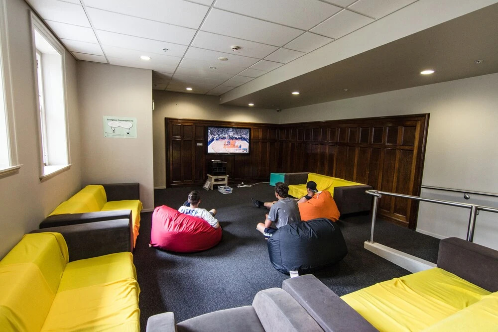 Campus Summer Stays - Wellesley Apartment